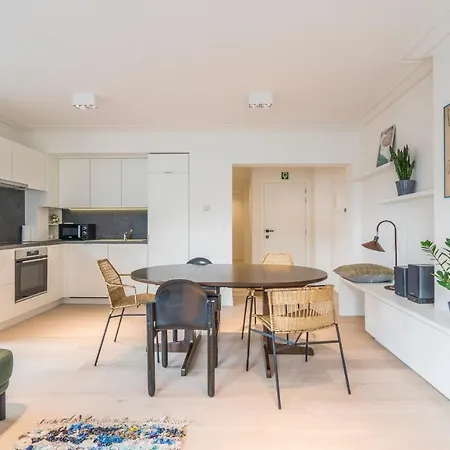 Modern And Bright Seaside App W Seaview & Terrace Oostende