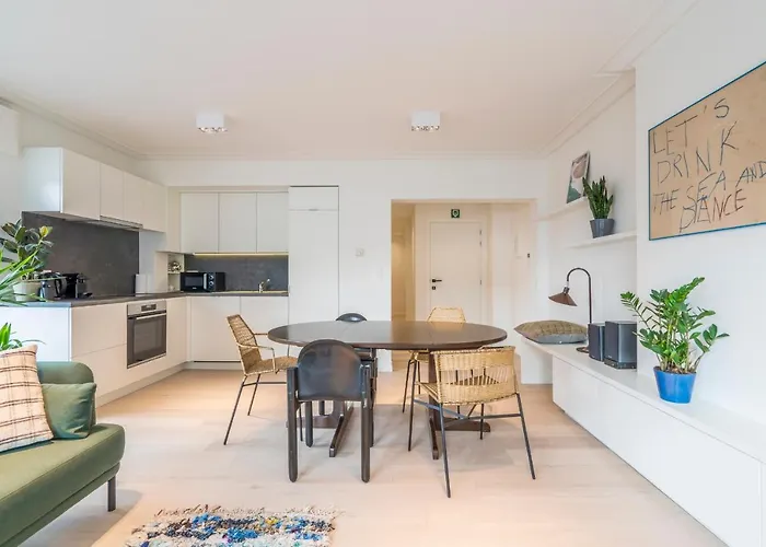 Modern And Bright Seaside App W Seaview & Terrace Ostend